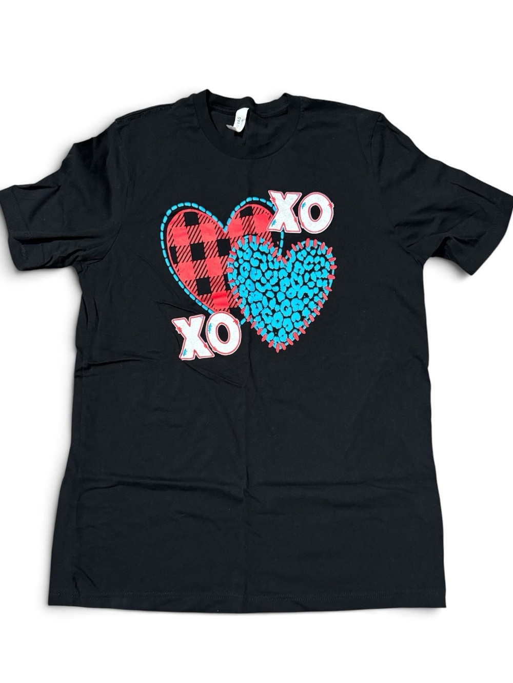XO Heart graphic tshirt size XL